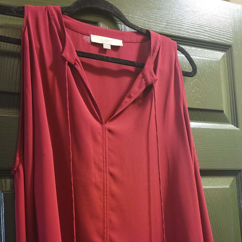 Loft Tye Neck Cut-out Sleeve Blouse